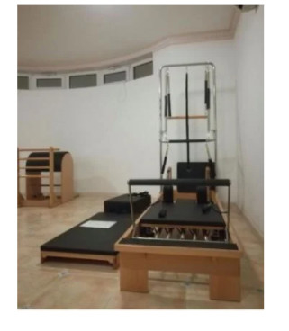 Máquina profunda de carregamento do reformista de Pilates da ocupa do equipamento do exercício de 200kg Pilates